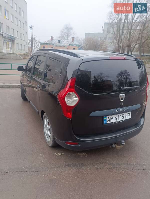 Мінівен Dacia Lodgy 2013 в Бердичеві