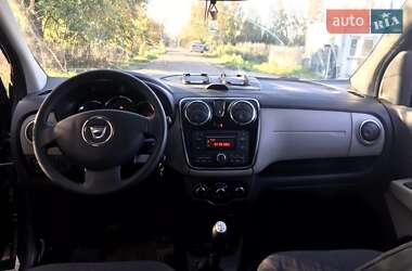 Минивэн Dacia Lodgy 2013 в 