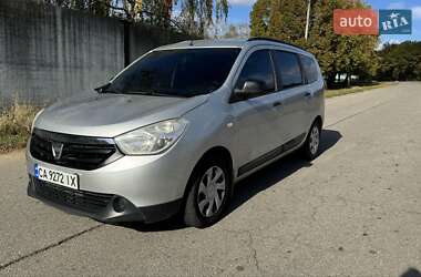 Мінівен Dacia Lodgy 2013 в Умані