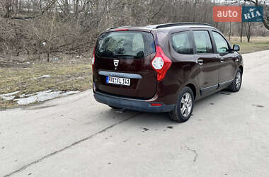 Минивэн Dacia Lodgy 2016 в 