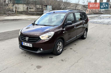 Минивэн Dacia Lodgy 2016 в 