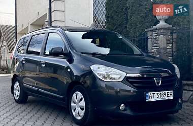 Минивэн Dacia Lodgy 2012 в 