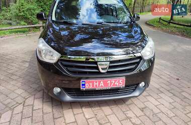 Минивэн Dacia Lodgy 2013 в 