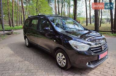 Минивэн Dacia Lodgy 2013 в 