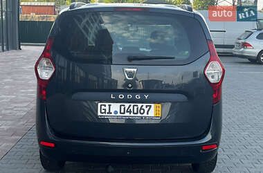 Минивэн Dacia Lodgy 2012 в 