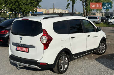 Минивэн Dacia Lodgy 2015 в 