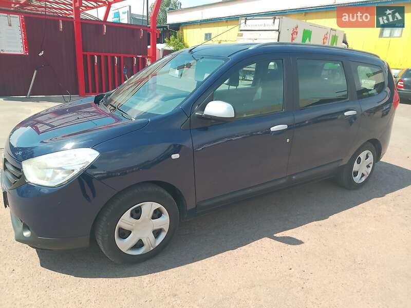 Минивэн Dacia Lodgy 2012 в Чернигове