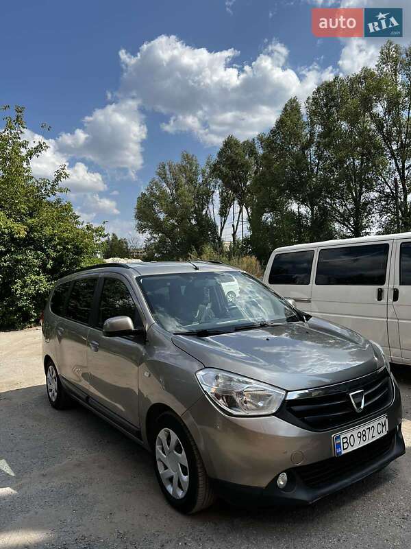 Минивэн Dacia Lodgy 2013 в Тернополе