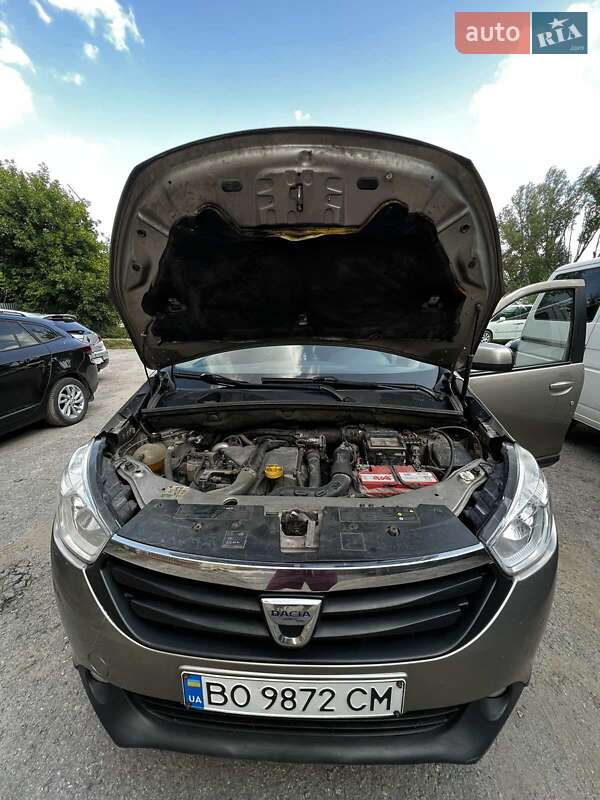 Минивэн Dacia Lodgy 2013 в Тернополе