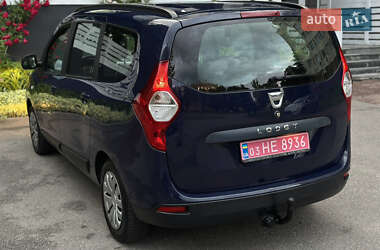Минивэн Dacia Lodgy 2012 в 