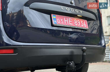 Минивэн Dacia Lodgy 2012 в 