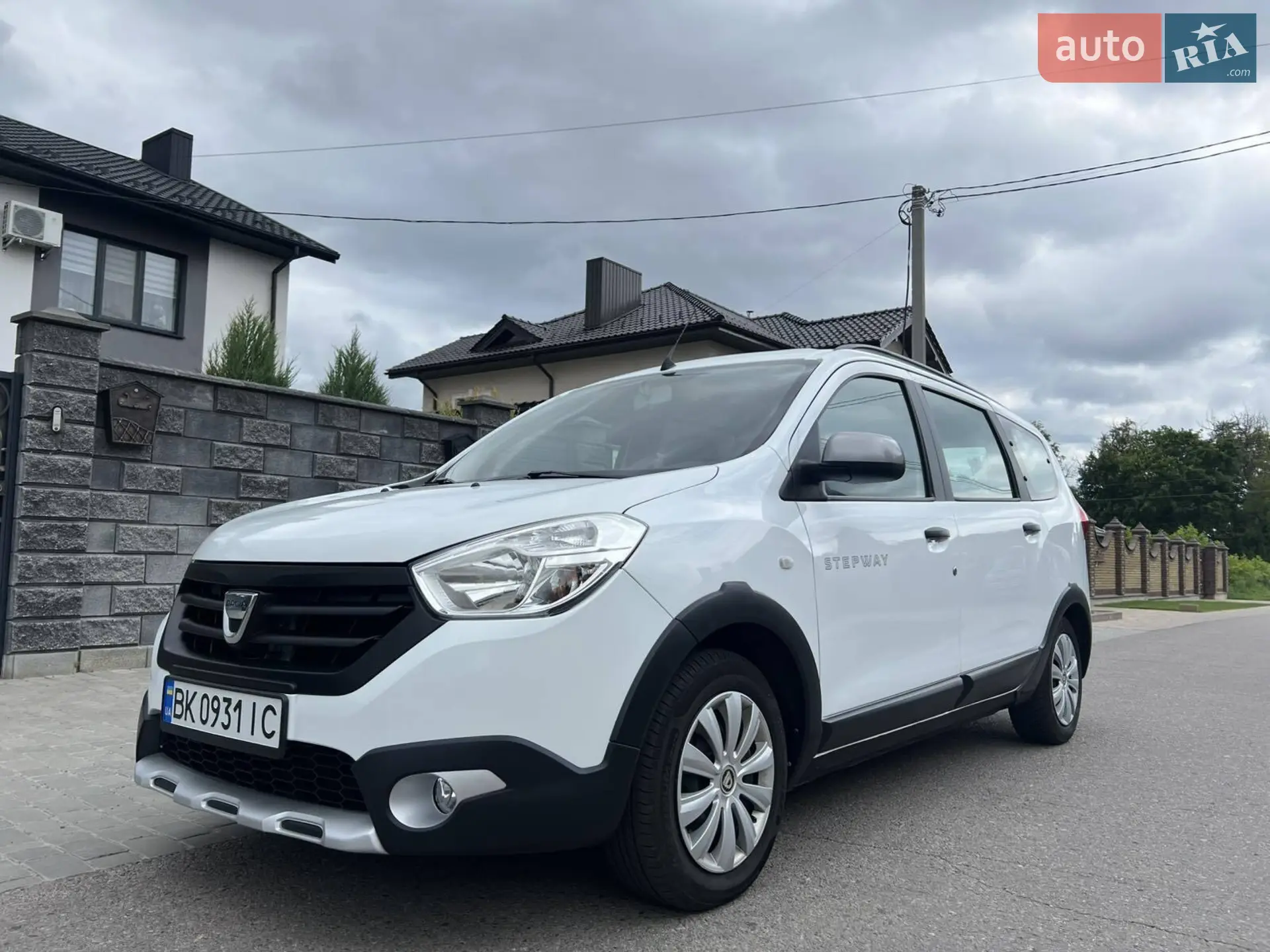 2016 Dacia Lodgy - мініатюра 33