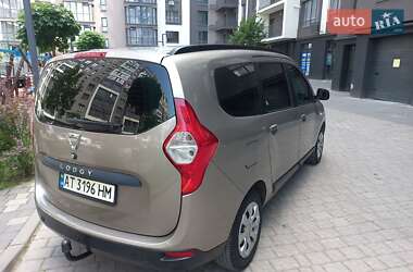 Минивэн Dacia Lodgy 2014 в 