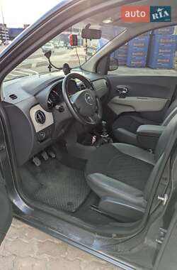 Минивэн Dacia Lodgy 2012 в 