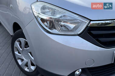 Минивэн Dacia Lodgy 2013 в 