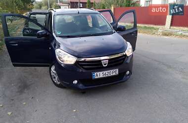 Минивэн Dacia Lodgy 2013 в 