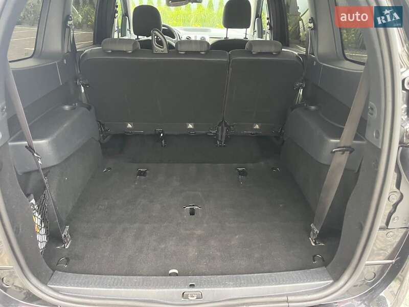 Минивэн Dacia Lodgy 2013 в Луцке