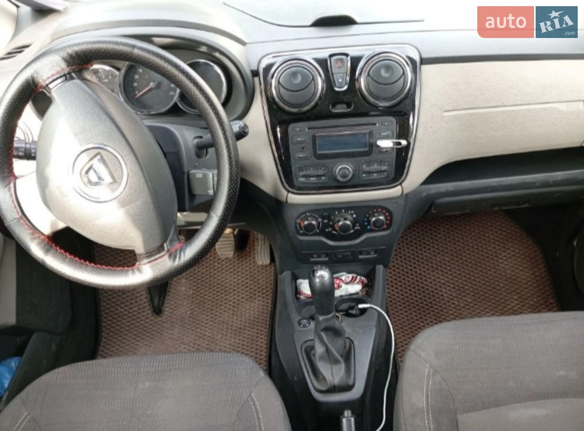 2014 Dacia Lodgy - мініатюра 8