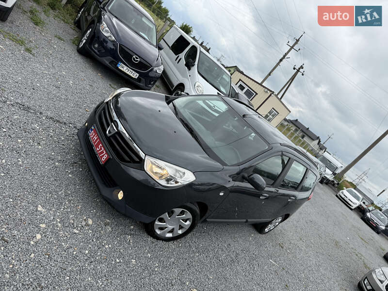 Минивэн Dacia Lodgy 2012 в Ровно