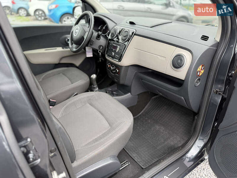 Минивэн Dacia Lodgy 2012 в Ровно
