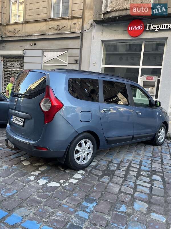 Мінівен Dacia Lodgy 2013 в Львові