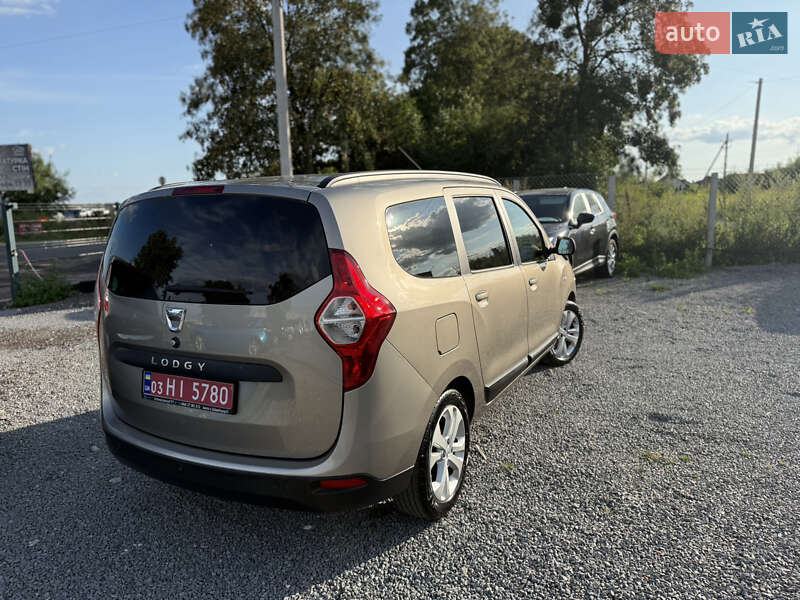 Минивэн Dacia Lodgy 2012 в Ровно