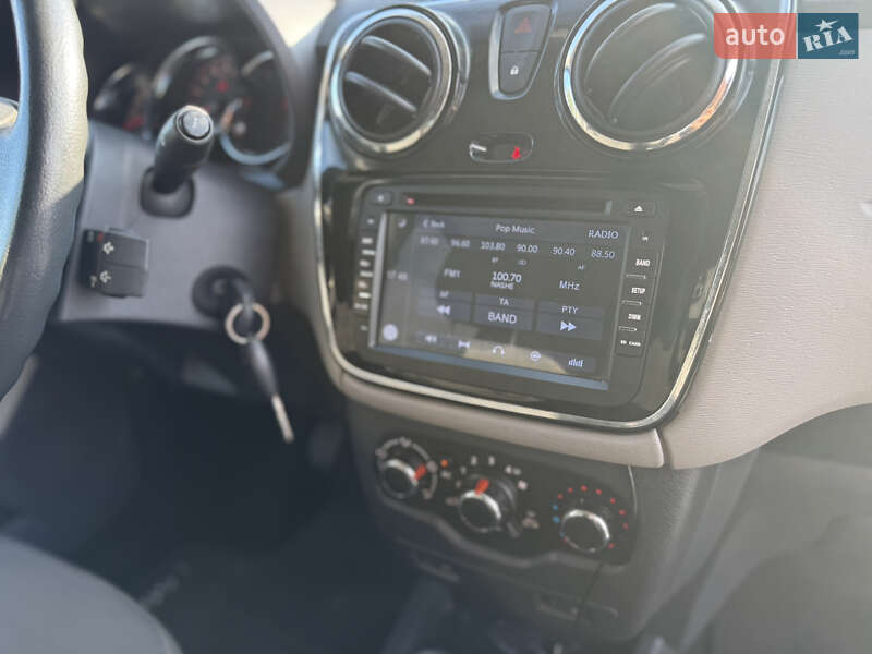 Минивэн Dacia Lodgy 2012 в Ровно