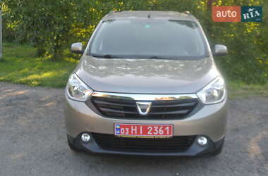 Мінівен Dacia Lodgy 2012 в Луцьку