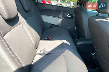Минивэн Dacia Lodgy 2012 в 