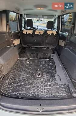 Мінівен Dacia Lodgy 2013 в 