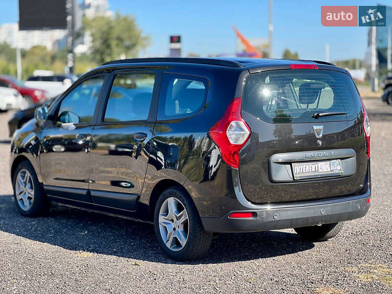 Минивэн Dacia Lodgy 2021 в Киеве