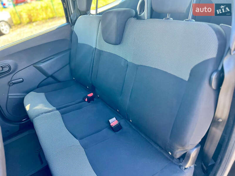 Минивэн Dacia Lodgy 2021 в Киеве