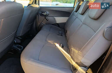 Минивэн Dacia Lodgy 2012 в 