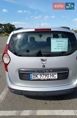 Минивэн Dacia Lodgy 2013 в Буче