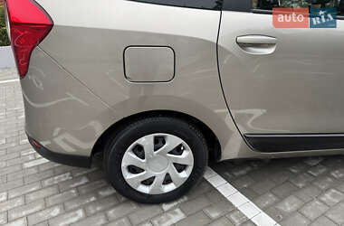 Минивэн Dacia Lodgy 2012 в 