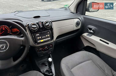 Минивэн Dacia Lodgy 2012 в 