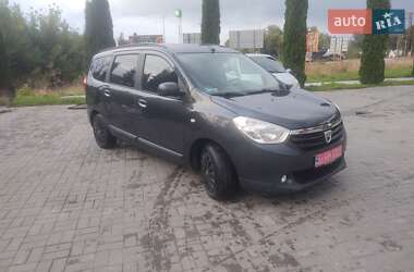 Мінівен Dacia Lodgy 2012 в Дубні