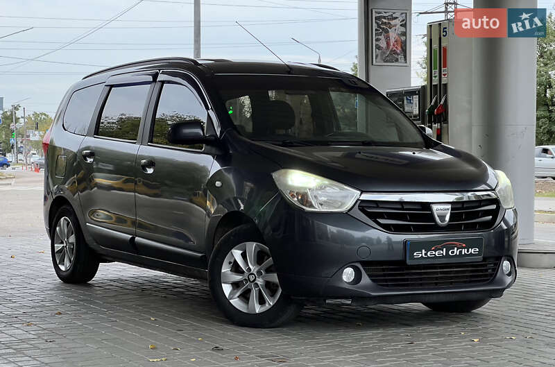 Мінівен Dacia Lodgy 2012 в Миколаєві