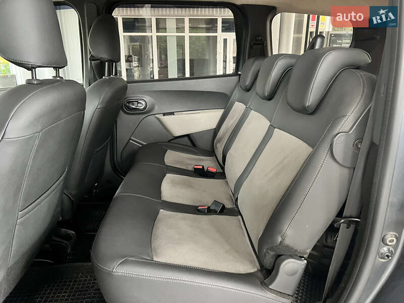 Мінівен Dacia Lodgy 2012 в Миколаєві