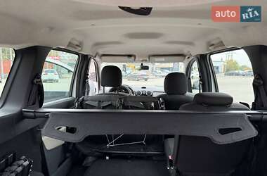 Минивэн Dacia Lodgy 2012 в 