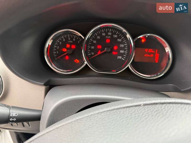 Мінівен Dacia Lodgy 2012 в Харкові фото 21 Мінівен Dacia Lodgy 2012 в Харкові