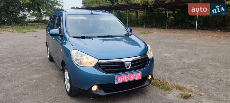 Минивэн Dacia Lodgy 2013 в Луцке