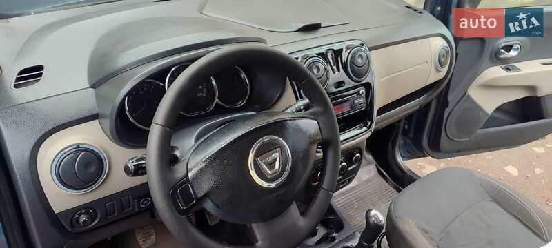 Минивэн Dacia Lodgy 2013 в Луцке