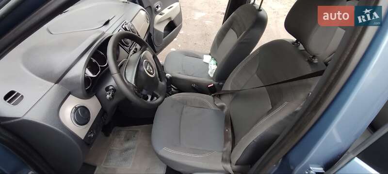 Минивэн Dacia Lodgy 2013 в Луцке
