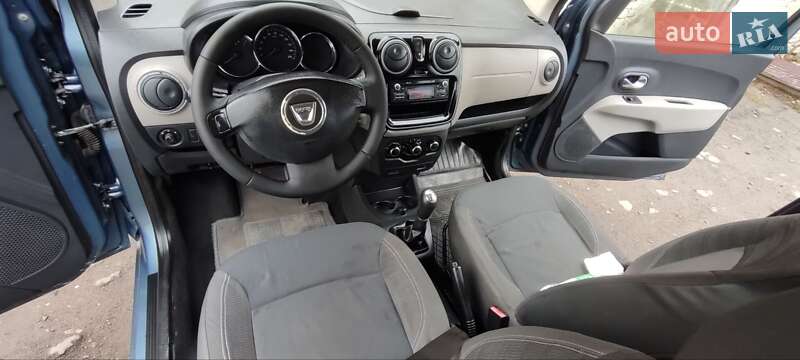 Минивэн Dacia Lodgy 2013 в Луцке