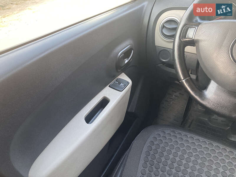 Минивэн Dacia Lodgy 2014 в Богуславе фото 9 Минивэн Dacia Lodgy 2014 в Богуславе