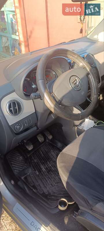 Минивэн Dacia Lodgy 2015 в Конотопе