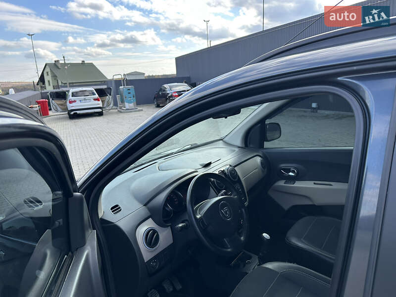 Минивэн Dacia Lodgy 2012 в Каменец-Подольском фото 31 Минивэн Dacia Lodgy 2012 в Каменец-Подольском