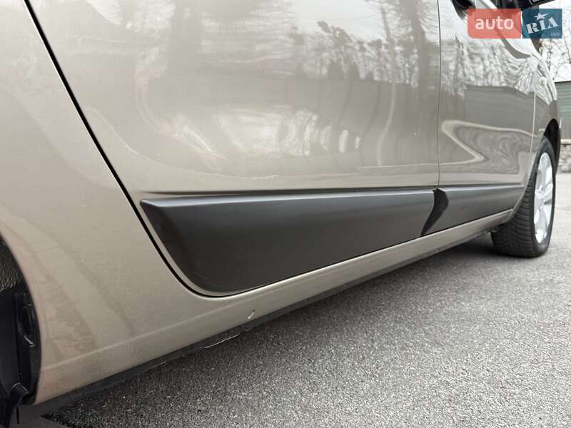 Минивэн Dacia Lodgy 2013 в Виннице фото 43 Минивэн Dacia Lodgy 2013 в Виннице