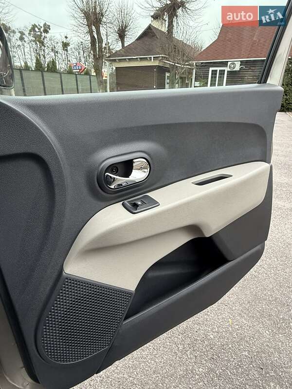 Минивэн Dacia Lodgy 2013 в Виннице фото 94 Минивэн Dacia Lodgy 2013 в Виннице